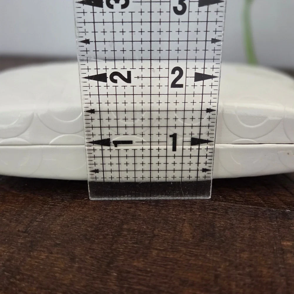 Coach Eyeglasses Case White Embossed Signature C Hard Shell Womens